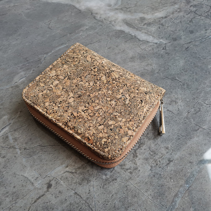 Eco-Friendly Cork Wallet - Sustainable, Durable, Plastic-Free