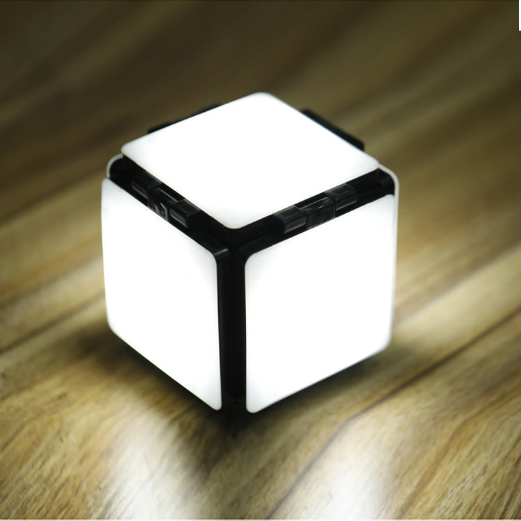 Energy-Efficient Cube LED Night Light for Relaxation