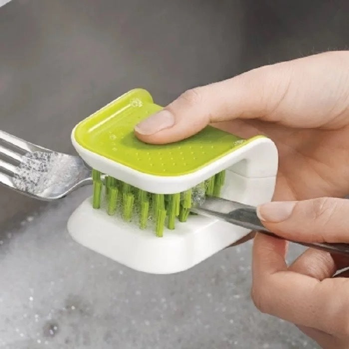 Eco-Friendly Knife Cleaning Brush - Durable, Reusable, Water-Saving