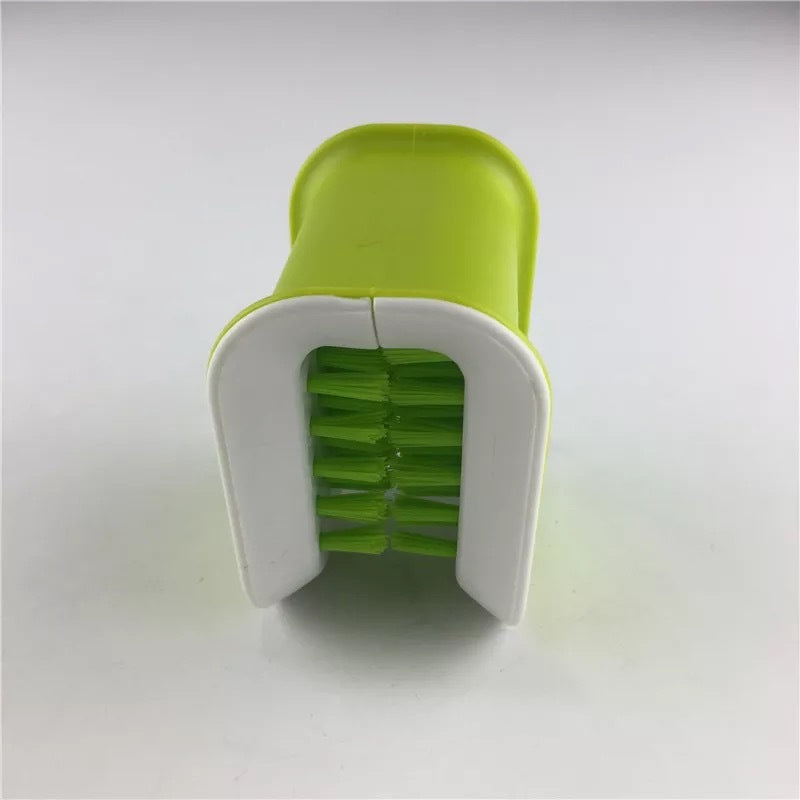 Eco-Friendly Knife Cleaning Brush - Durable, Reusable, Water-Saving
