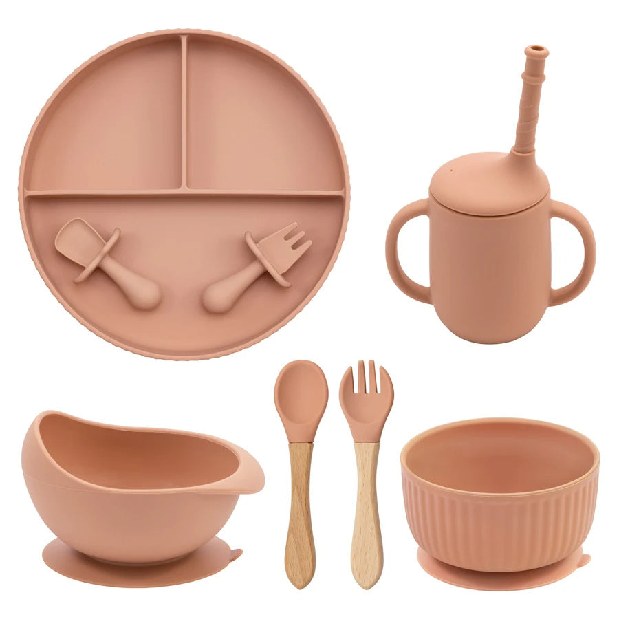 Eco-Friendly Pink Children's Dinnerware Set - Silicone & Wood