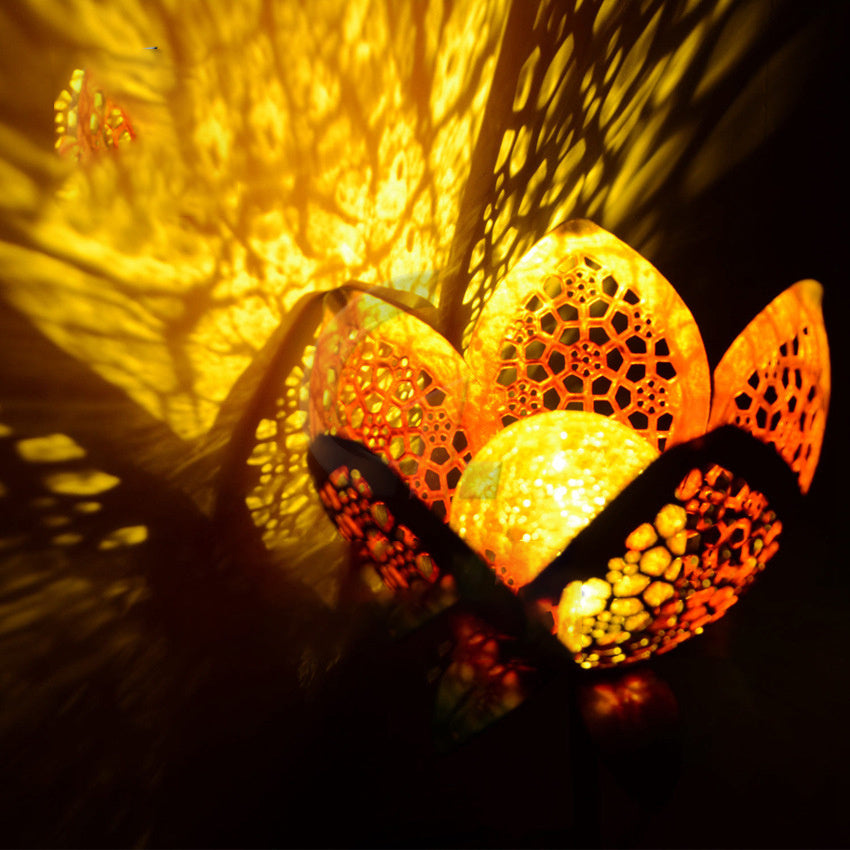 Solar Flower Garden Lights - Eco-Friendly Outdoor Décor