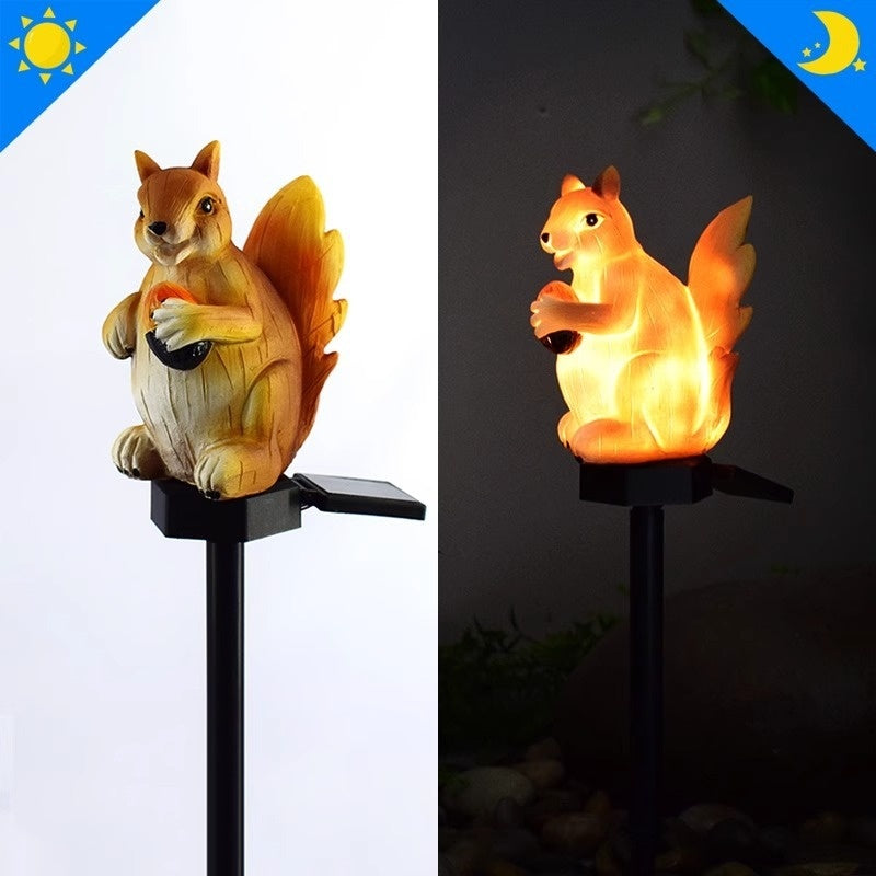 Solar-Powered Peacock Garden Light - Eco-Friendly Outdoor Décor