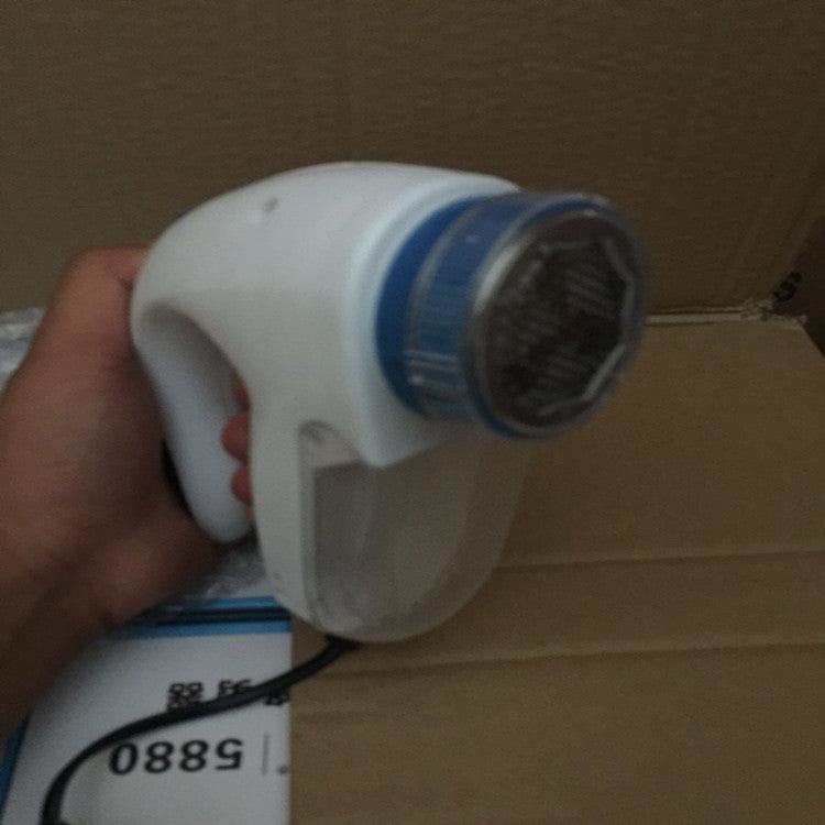 Eco-Friendly Electric Lint Remover for Sustainable Fabric Care