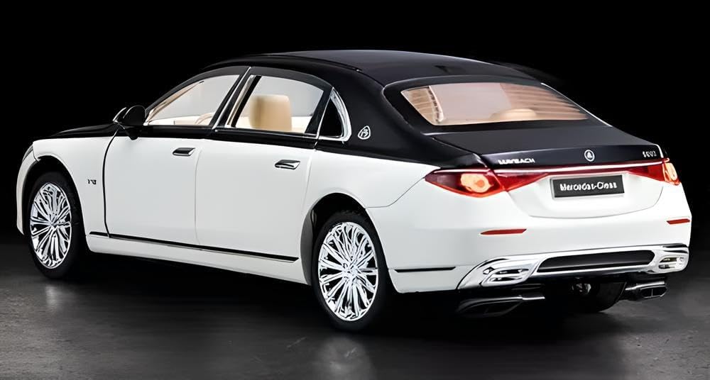 Rolls-Royce Model Car Alloy Diecast 1:32 Scale, White - Luxury Collectible Toy Car, Perfect for Display & Gift, Detailed Interior & Exterior, High-Quality Build, Ideal for Car Enthusiasts
