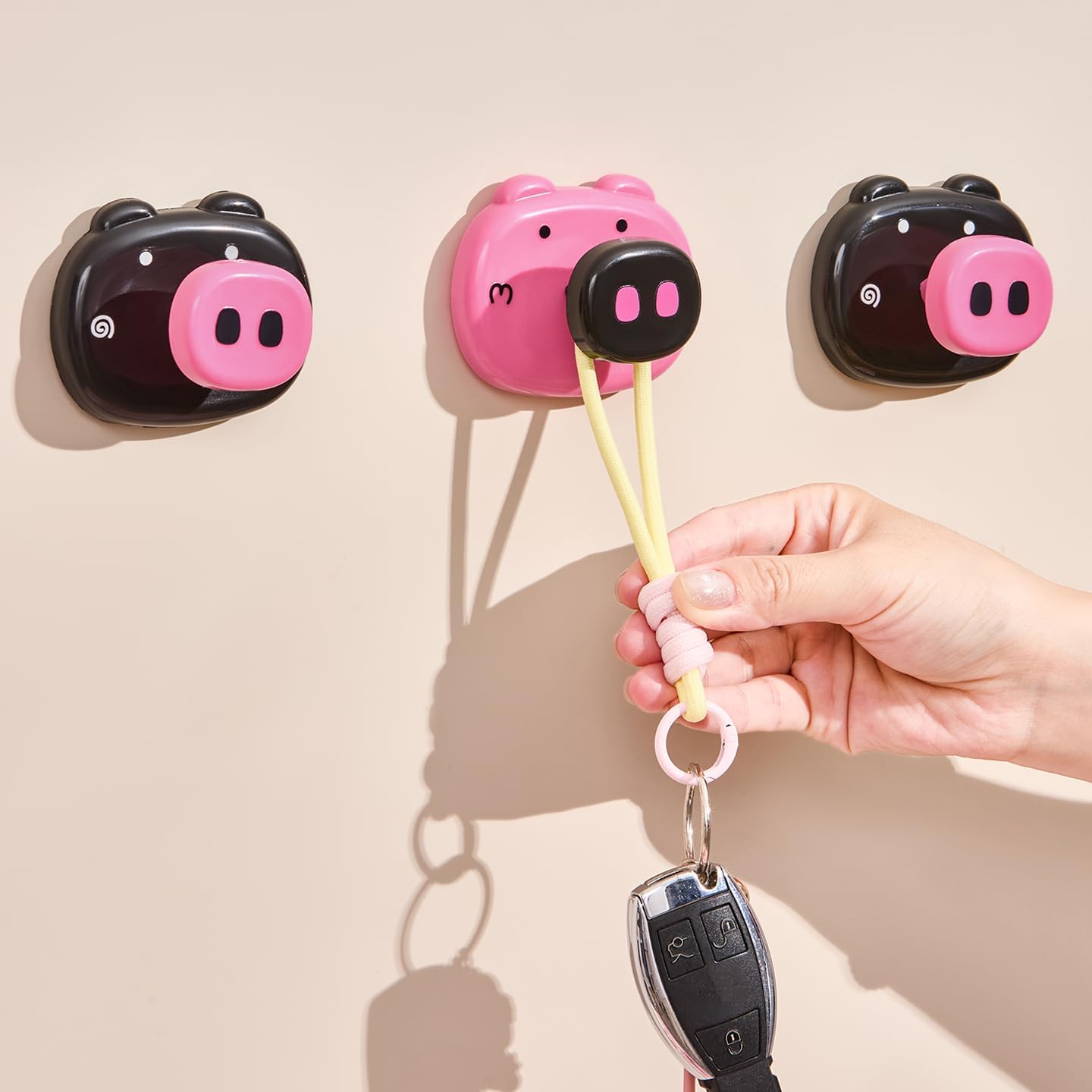 Cartoon Suction Cup Hooks – Fun Black and Rose Red Design Pack Of 2