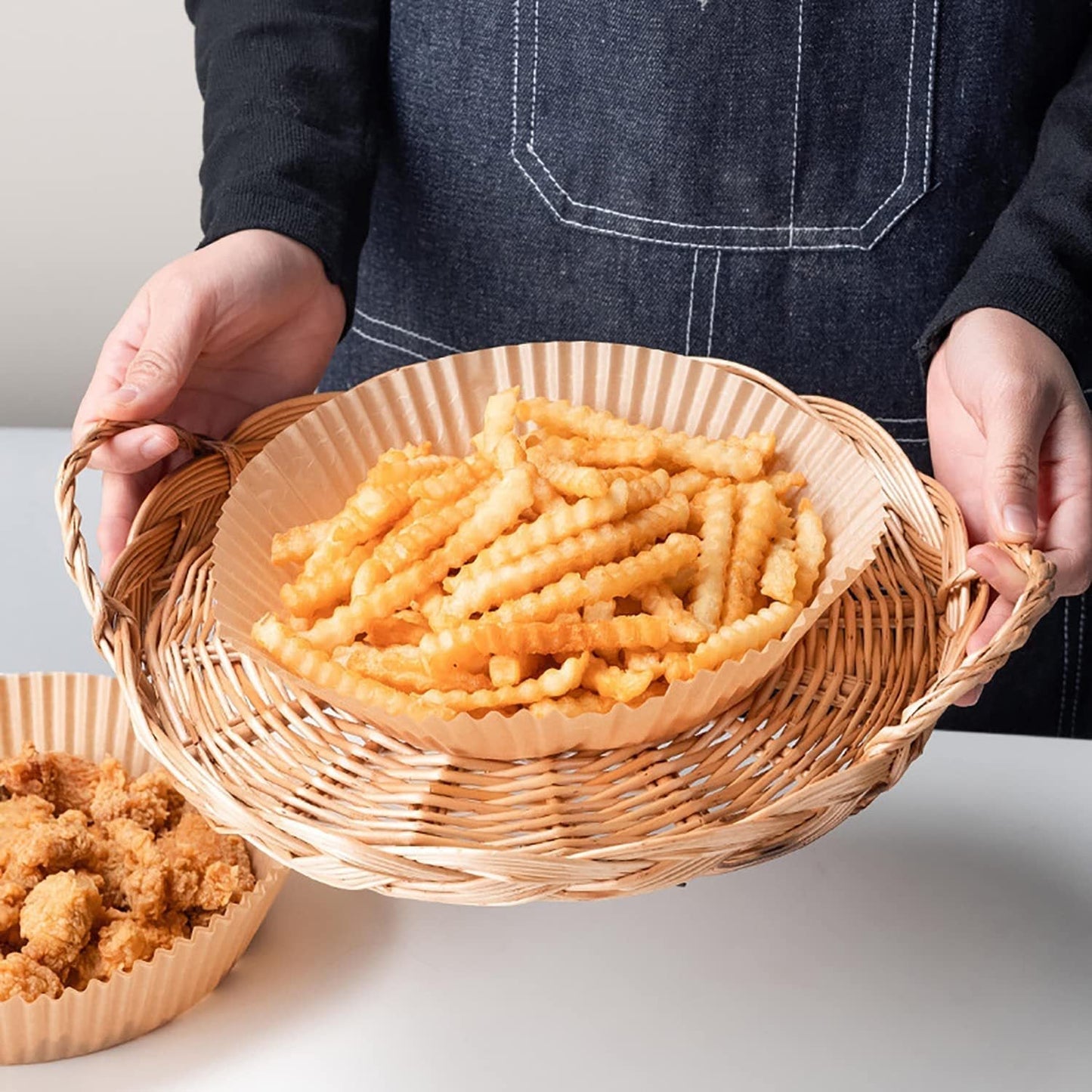 Eco-Friendly Air Fryer Paper Liners - Unbleached, Biodegradable, Round