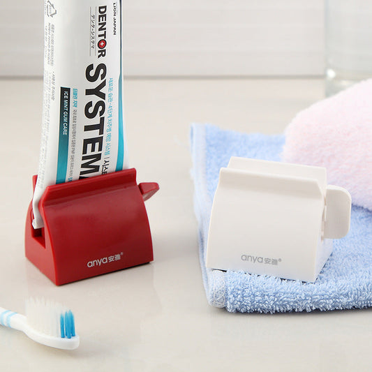 Eco-Friendly Toothpaste Tube Squeezer in Red and White