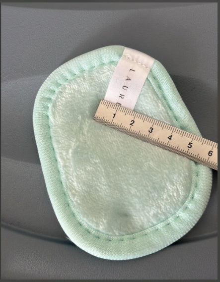 Eco-Friendly Reusable Makeup Remover Pad - Light Green Oval