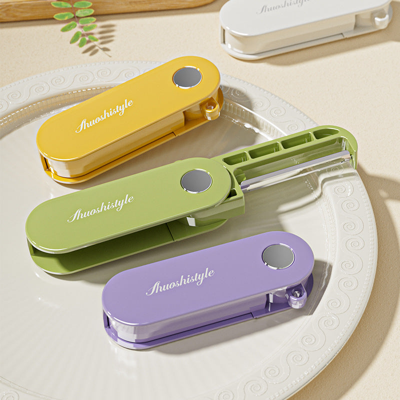 Compact Foldable Vegetable Peeler - Eco-Friendly Kitchen Tool