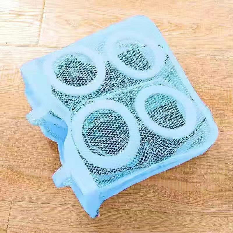 Eco-Friendly Reusable Mesh Laundry Bag - Sustainable Laundry Solution