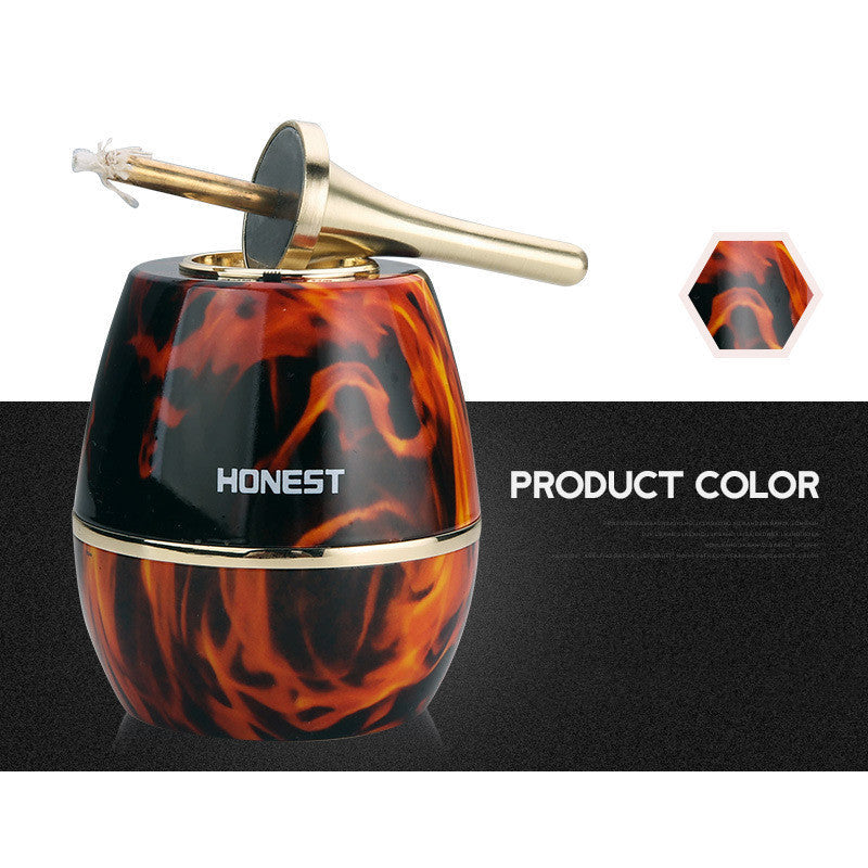 Eco-Friendly Black & Gold Oil Lamp - Sustainable Lighting Solution