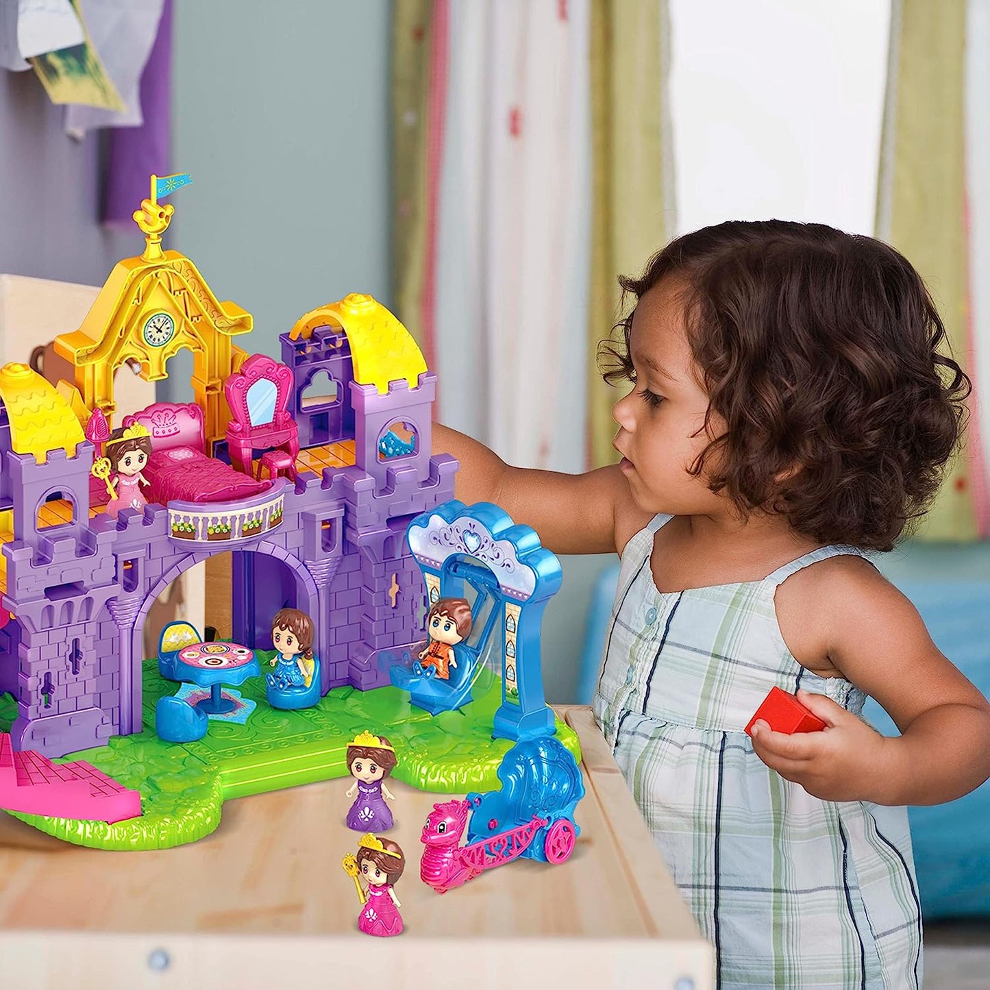 FITTO Princess Castle Dollhouse