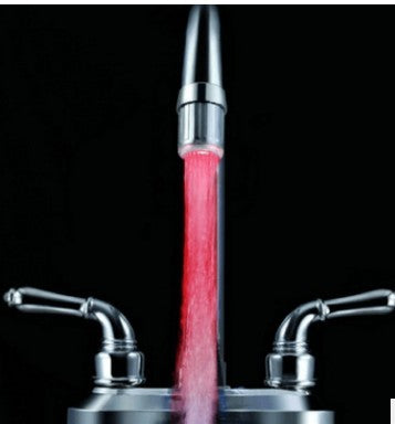 LED Faucet Light with Temperature-Indicating Colors