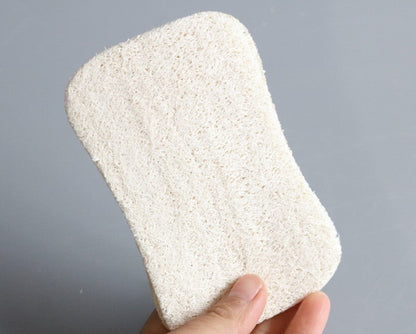 Natural Loofah Sponge - Eco-Friendly Exfoliating Bath Accessory