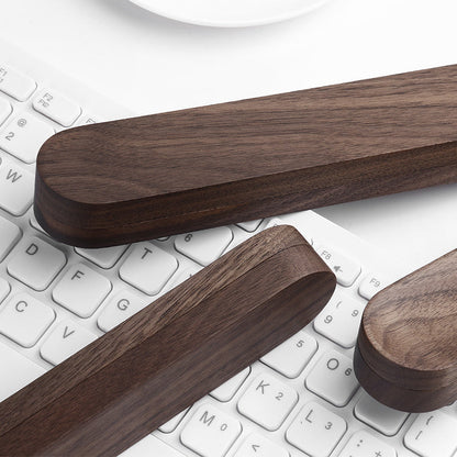 Eco-Friendly Wooden Toothbrush Set with Silicone Covers and Replaceable Heads