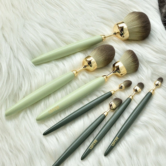 Eco-Friendly Makeup Brush Set with Green Handles