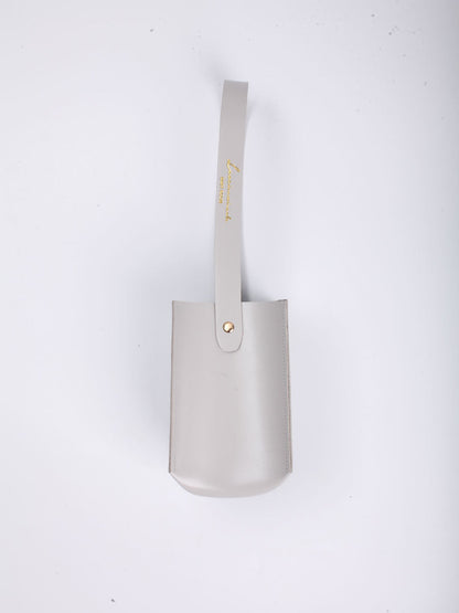 Eco-Friendly Reusable Beverage Carriers - Sustainable Drink Holders