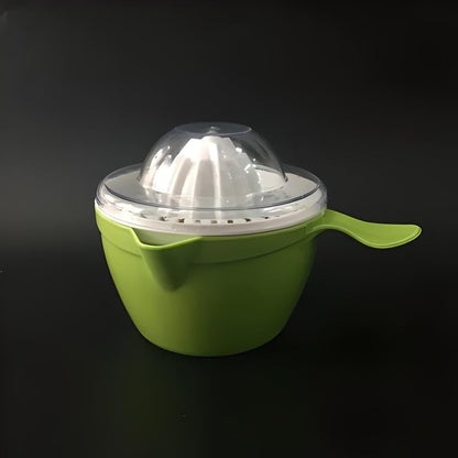 Juicer Plastic, Manual Fruit Juicer Machine, Portable Citrus Squeezer for Orange, Lemon, Grapes, Freshly Squeezed Juice, Kitchen Accessory with Two-Speed Control and Easy Cleaning