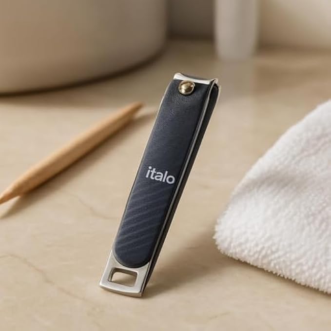 Nail Clipper 8.06x1.4 cm Black - Compact Precision Fingernail & Toenail Trimmer Portable Manicure Pedicure