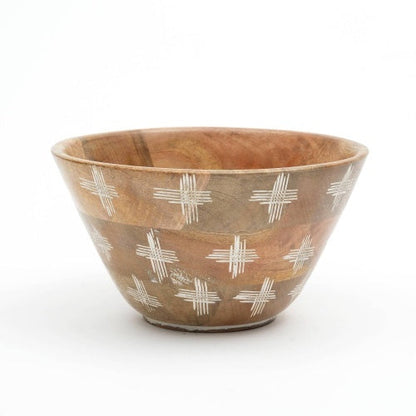 Eco-Friendly Wooden Serving Bowl with Natural Aesthetic