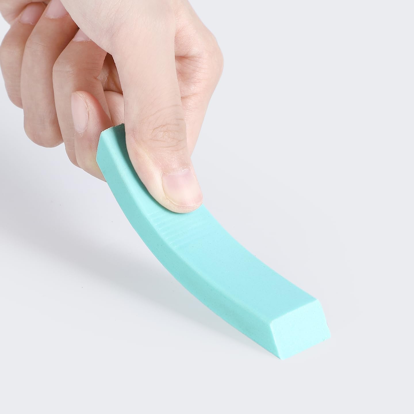 144 Pieces Scale Cleaning Erasers (Ergonomic Design – Green)
