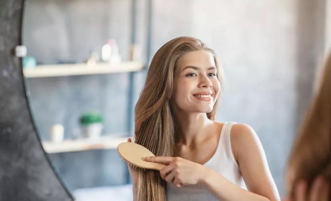 120 Pieces Wet Hair Brush Bamboo Detangling Brushes (Natural Wooden Paddle – Organic Hairbrush for Women – Men & Kids – Gentle on Hair & Scalp – Reduces Breakage & Tangles – Eco-Friendly – Durable Design)