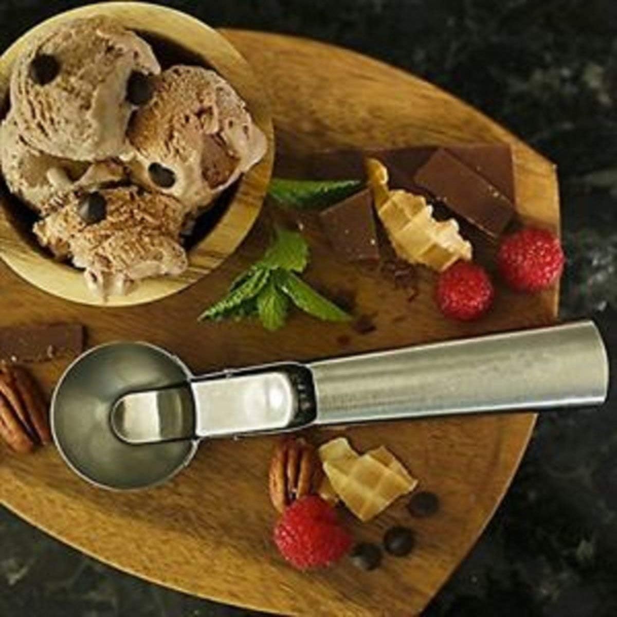 Stainless Steel Trigger Ice Cream Scoop - Durable, Ergonomic Design for Effortless Serving, 18.8 CM Length, Perfect for Home, Kitchen, Bars, and Parties