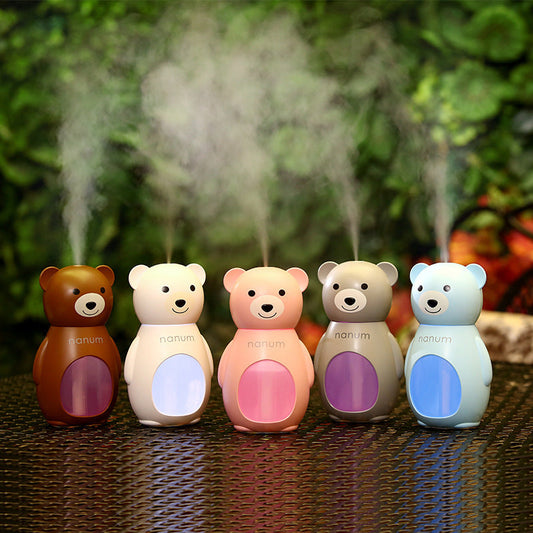 Bear-shaped compact humidifier in multiple colors