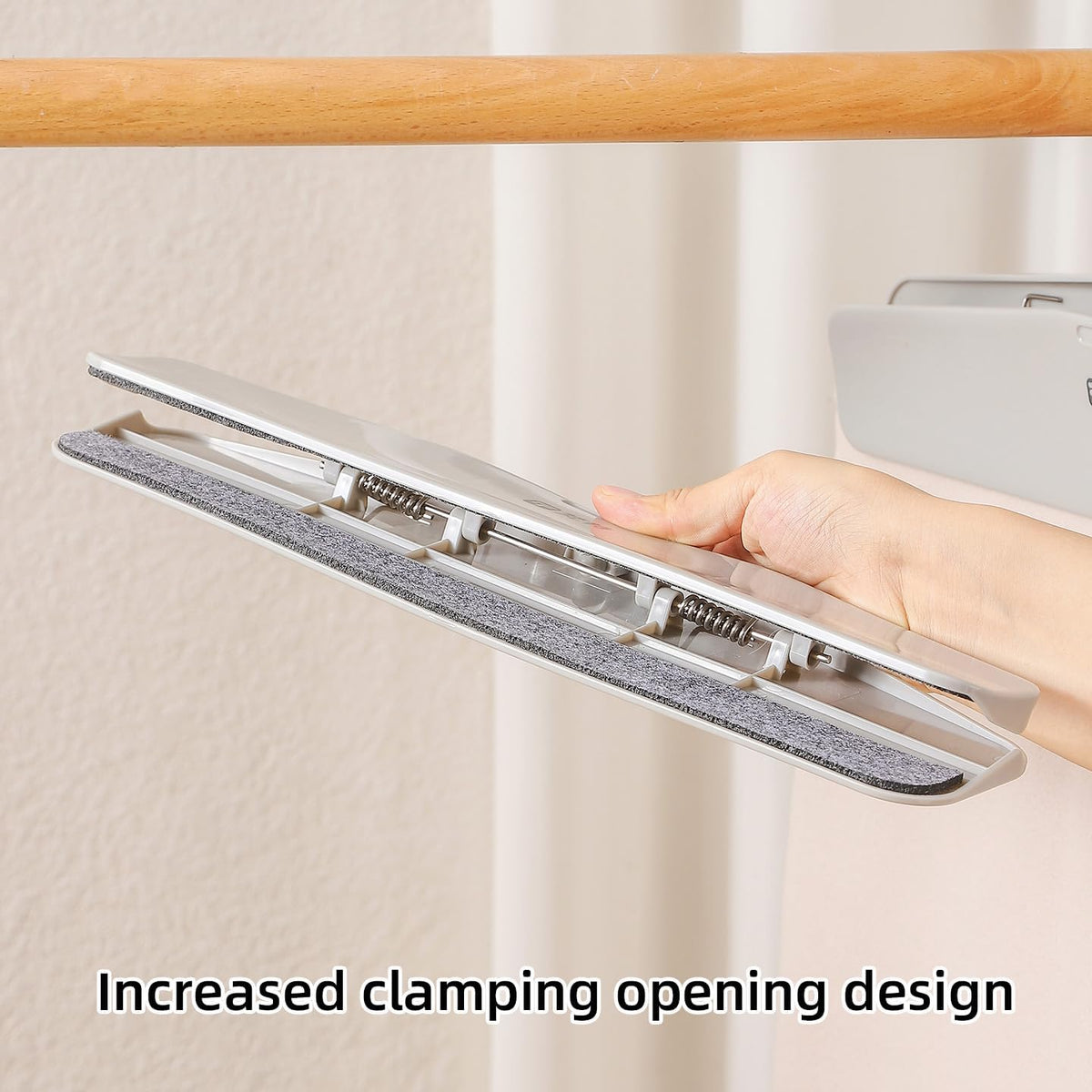 120 Pieces Easy-Grip Pant Hangers (One Clip Design – for Trousers and Skirts – Soft Felt Grip)