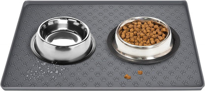 Cat & Dog Non-Slip Feeder Mat – Blue – Easy Clean Silicone Design