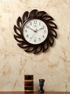 60 Pieces Elegant Rotating Wheel Design Wall Clock -s (12-Inch Quartz Wall Clock with Premium Plastic Build – Durable and Long-lasting – Perfect Gift for Housewarmings – Weddings – and Home Décor Enhancements)