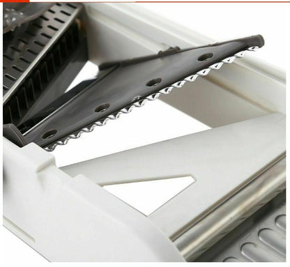 Versatile Mandoline Slicer for Precise Vegetable Cuts
