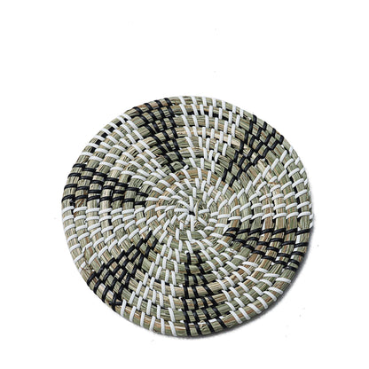 Eco-Friendly Woven Natural Fiber Coasters - Multicolored Round Design