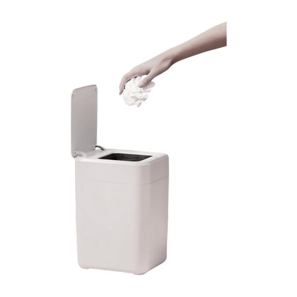 Smart Trash Can with Automatic Bagging and Eco-Friendly Features