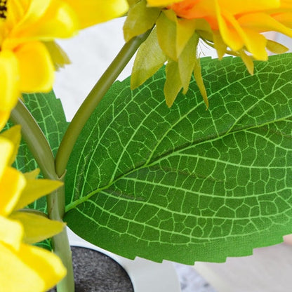 LED Flower Lamp - Eco-Friendly Ambient Lighting with Yellow Flowers