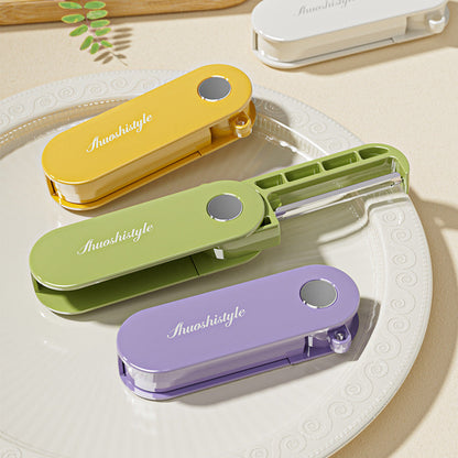 Compact Foldable Vegetable Peeler - Eco-Friendly Kitchen Tool