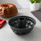 96 Pieces Bundt Cake Mold, Carbon Steel Non-Stick Fluted Baking Pan, Black, 22 × 12 cm, 1 Piece