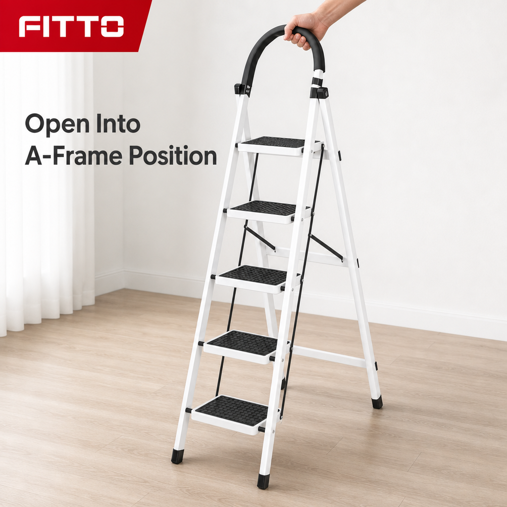 48 Pieces White 5-Step Folding Metal Step Ladder, 165 x 46 cm, 1 Piece
