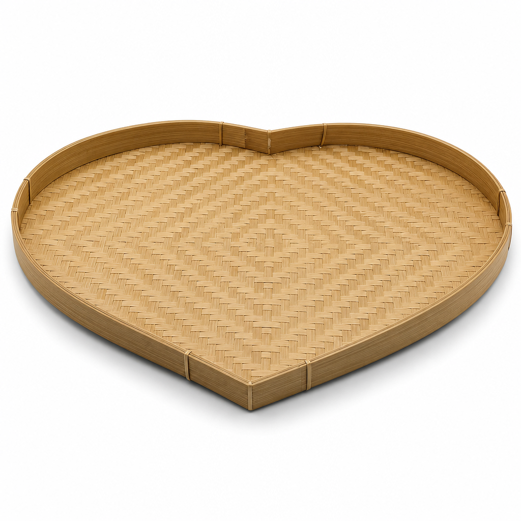 72 Pieces Heart-Shaped Bamboo Serving Trays, Woven Raised Rim, 40 cm