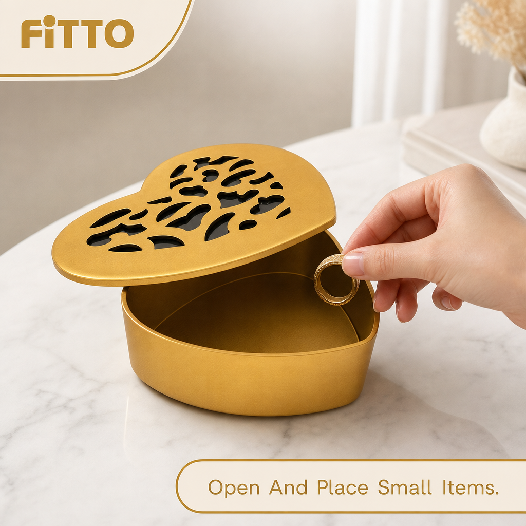 240 Pieces Heart-Shaped Boxes with Ornate Cutout Lid, Gold Finish, 14 x 13 x 4 cm, 1 Piece