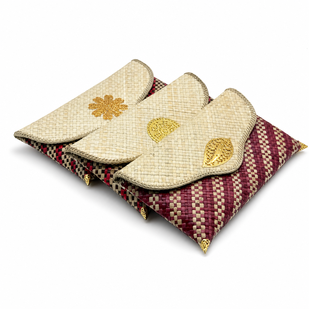 72 Pieces Woven Palm Leaf Serving Trays with 3 Food Covers, Natural Beige and Burgundy Pattern, 40 x 28 x 13 cm
