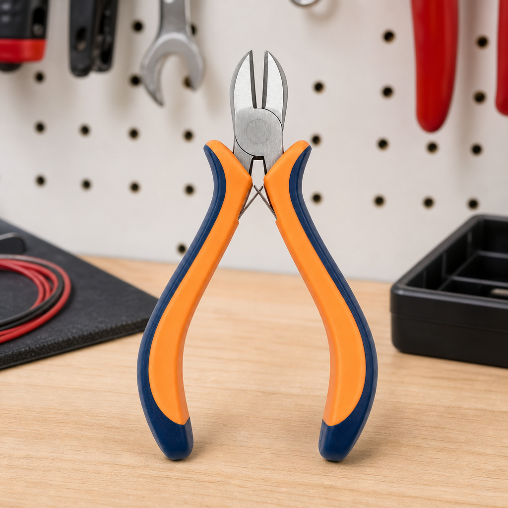 120 Pieces Mini Diagonal Side Cutting Pliers, 4.5 Inch, Orange Blue Silver, 1 Piece