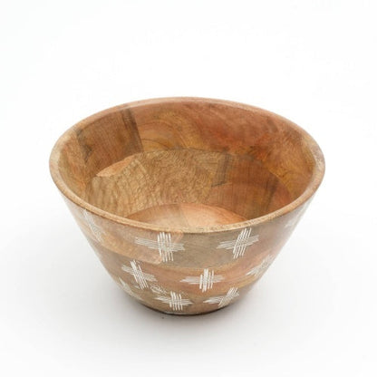 Eco-Friendly Wooden Serving Bowl with Natural Aesthetic